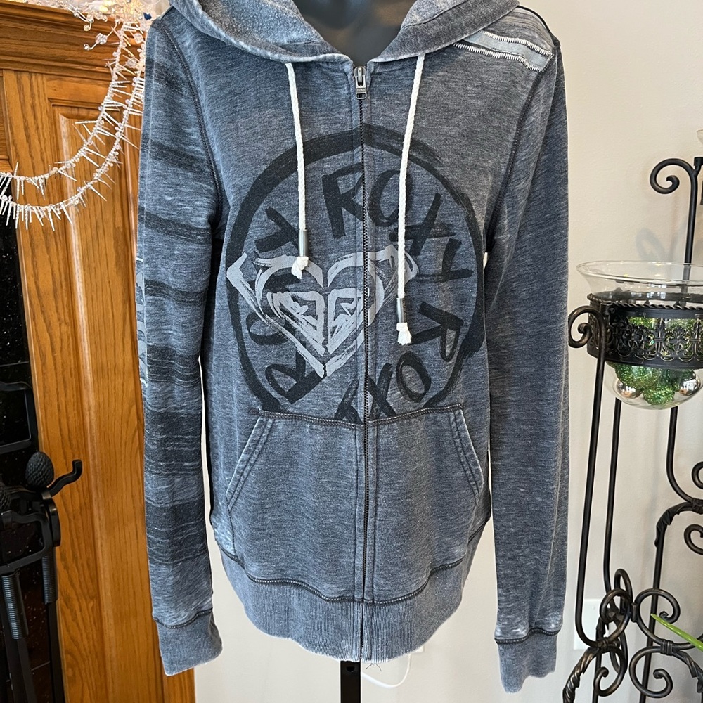 Lightly worn Roxy black zip up sweatshirt